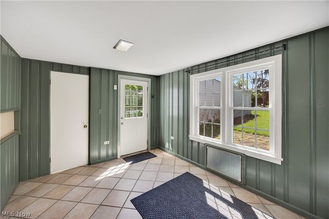 20426 Almar Drive, Shaker Heights, OH 44122