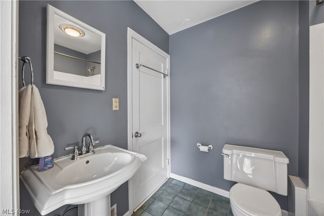 20426 Almar Drive, Shaker Heights, OH 44122