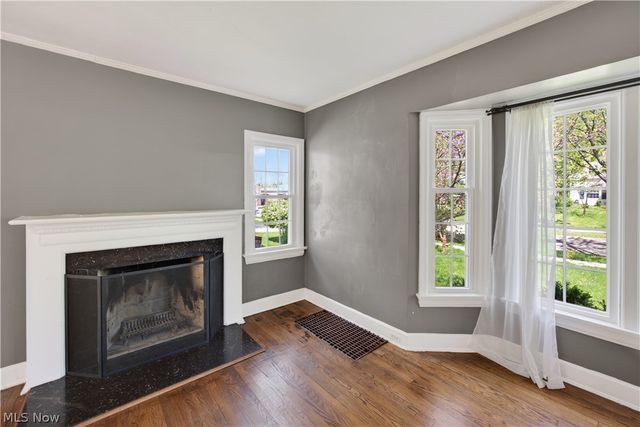 20426 Almar Drive, Shaker Heights, OH 44122