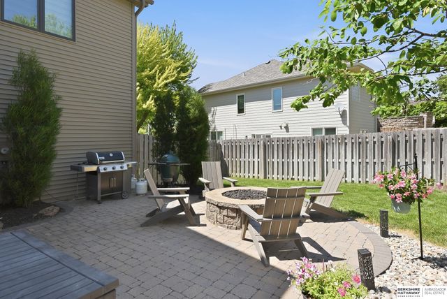 2709 N 159th Street, Omaha, NE 68116