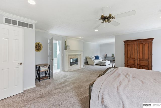 2709 N 159th Street, Omaha, NE 68116