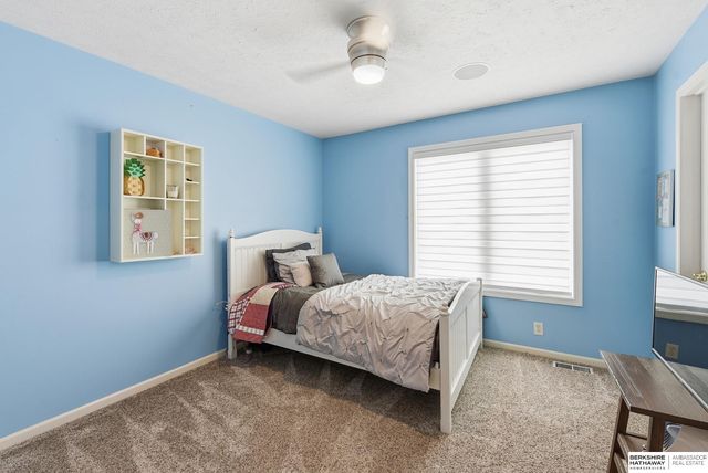 2709 N 159th Street, Omaha, NE 68116
