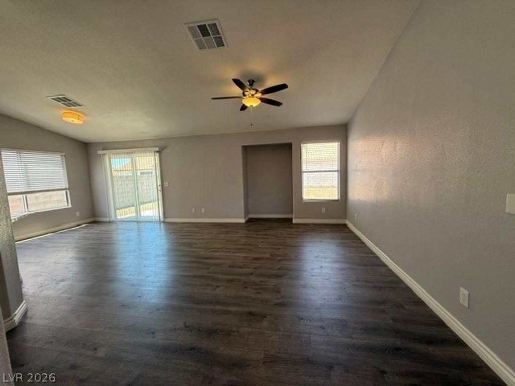 5029 Vista Del Rancho Way, North Las Vegas, NV 89031 — photo 2