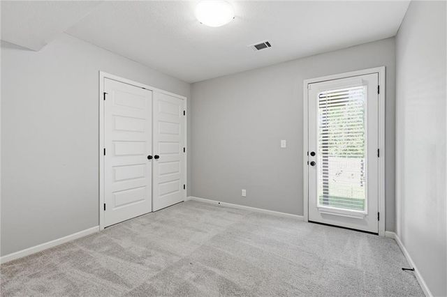 404 Timbercreek Drive, Belton, MO 64083