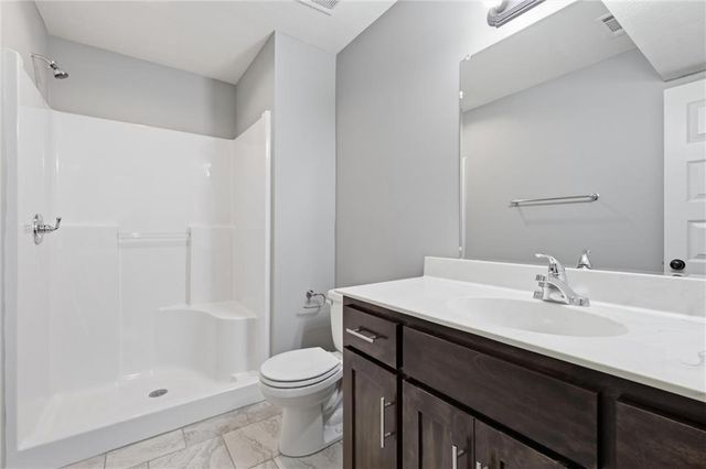 404 Timbercreek Drive, Belton, MO 64083