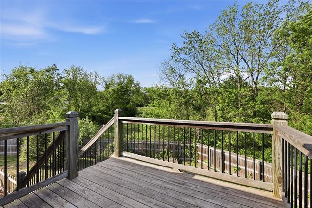 404 Timbercreek Drive, Belton, MO 64083