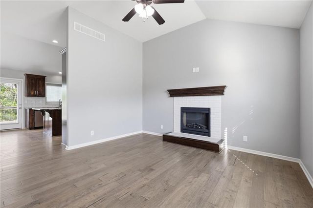 404 Timbercreek Drive, Belton, MO 64083