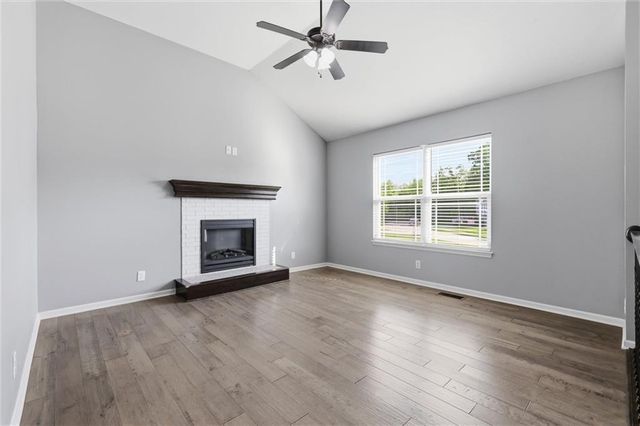 404 Timbercreek Drive, Belton, MO 64083