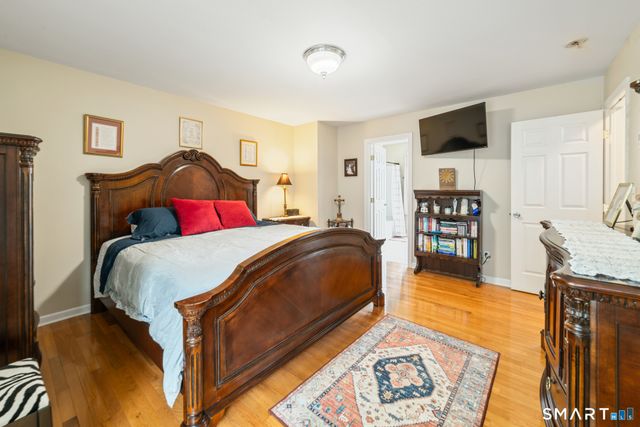 45 Carriage Lane, Milford, CT 06460
