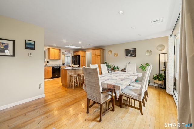 45 Carriage Lane, Milford, CT 06460