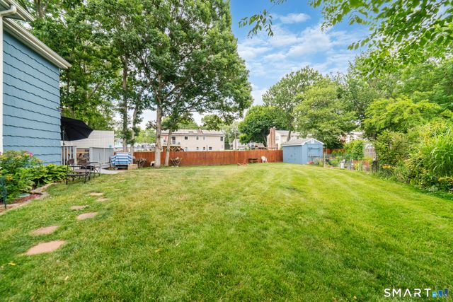 45 Carriage Lane, Milford, CT 06460