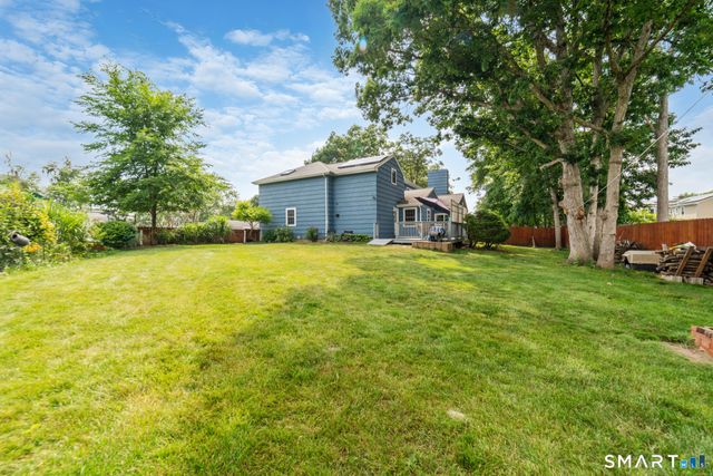 45 Carriage Lane, Milford, CT 06460