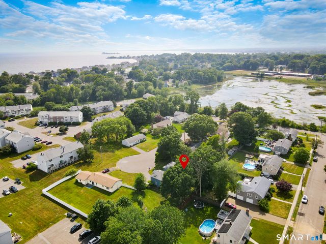 45 Carriage Lane, Milford, CT 06460