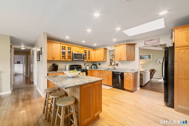 45 Carriage Lane, Milford, CT 06460