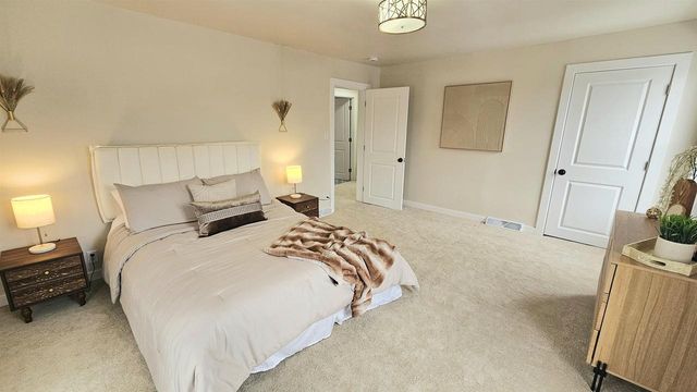 416 Main Page Court, Stoughton, WI 53589