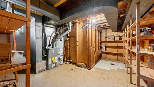 2904 Dale Ann Dr, Louisville, KY 40220