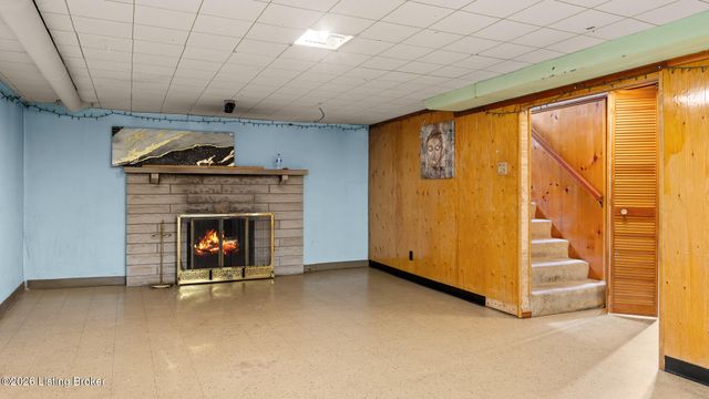 2904 Dale Ann Dr, Louisville, KY 40220