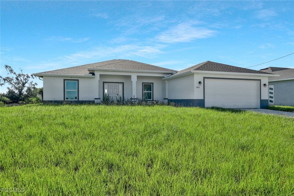 1905 NE 21st AVE, Cape Coral, FL 33909