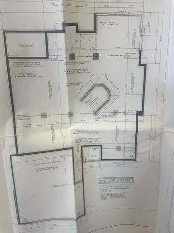 900 CLOVER COURT, Menasha, WI 54952