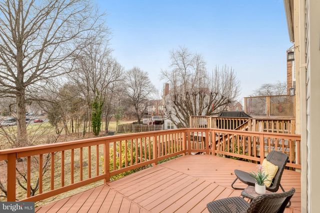 14135 BETSY ROSS LN, Centreville, VA 20121