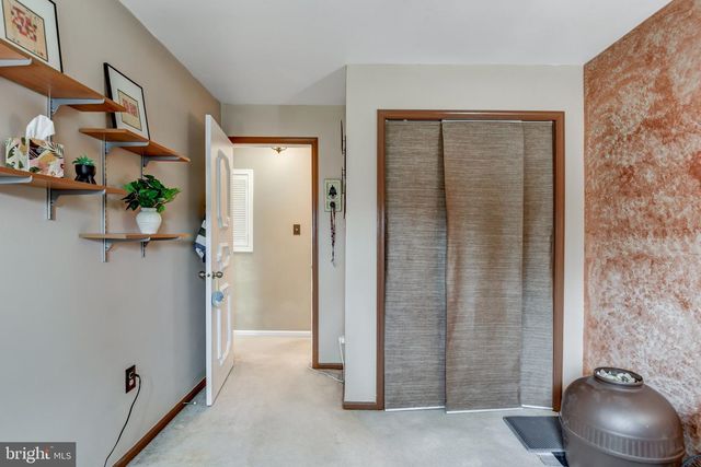 14135 BETSY ROSS LN, Centreville, VA 20121