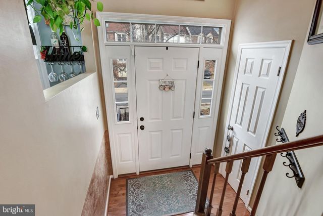 14135 BETSY ROSS LN, Centreville, VA 20121