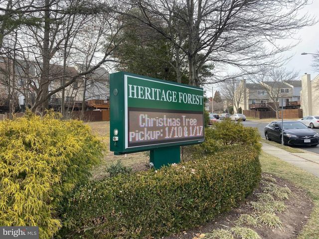 14135 BETSY ROSS LN, Centreville, VA 20121