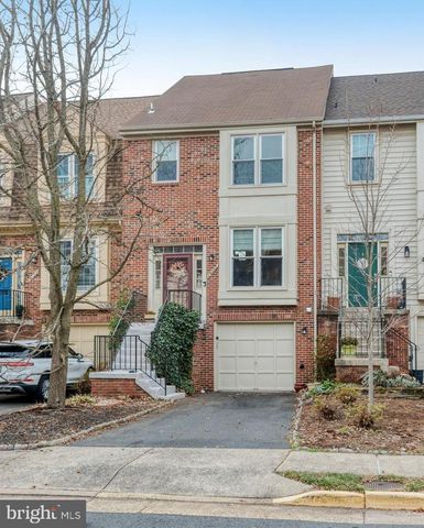 14135 BETSY ROSS LN, Centreville, VA 20121