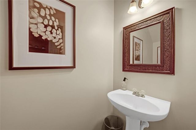 727 Celeste SW Lane, Atlanta, GA 30331