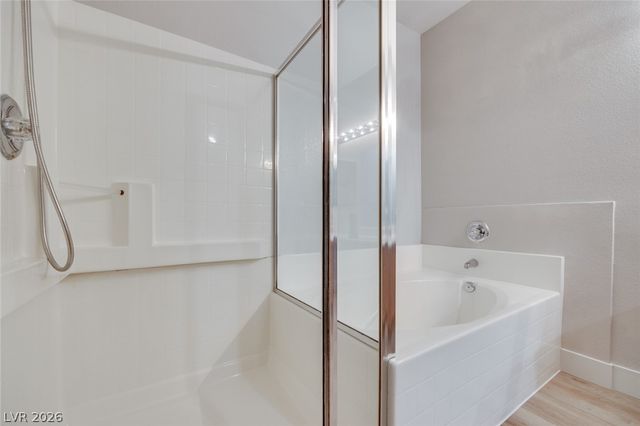 1008 Domnus ln Lane 201, Las Vegas, NV 89144