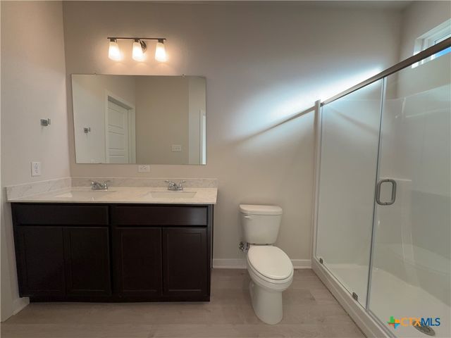 417 University Avenue, Troy, TX 76579