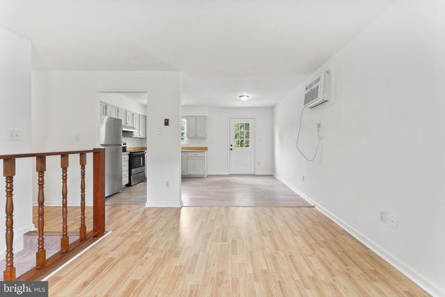 2125 MINNEAR ST, Fredericksburg, VA 22407