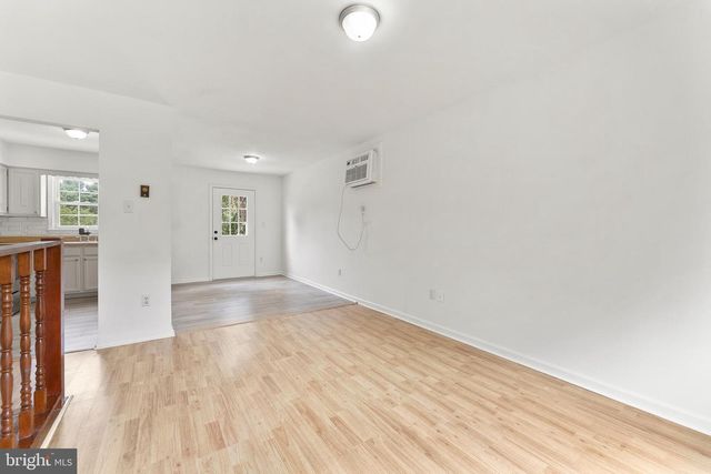 2125 MINNEAR ST, Fredericksburg, VA 22407