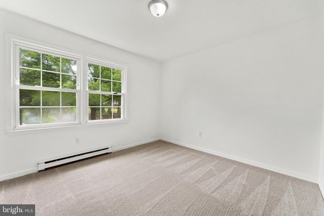 2125 MINNEAR ST, Fredericksburg, VA 22407