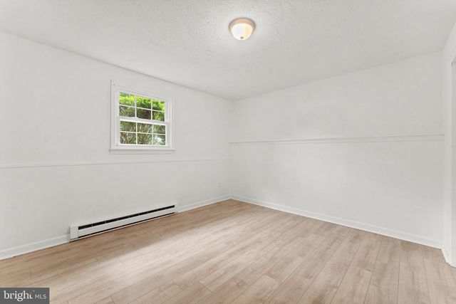 2125 MINNEAR ST, Fredericksburg, VA 22407
