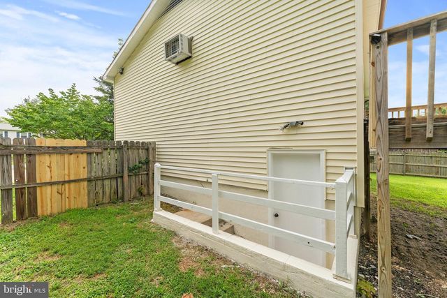 2125 MINNEAR ST, Fredericksburg, VA 22407