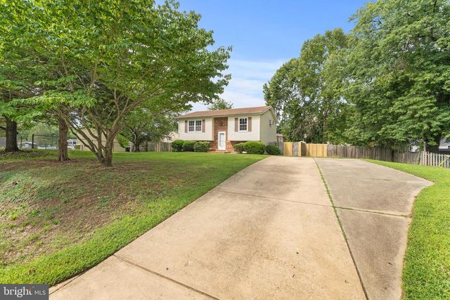 2125 MINNEAR ST, Fredericksburg, VA 22407