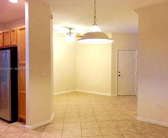 21115 NW 14th Pl 2, Miami Gardens, FL 33169