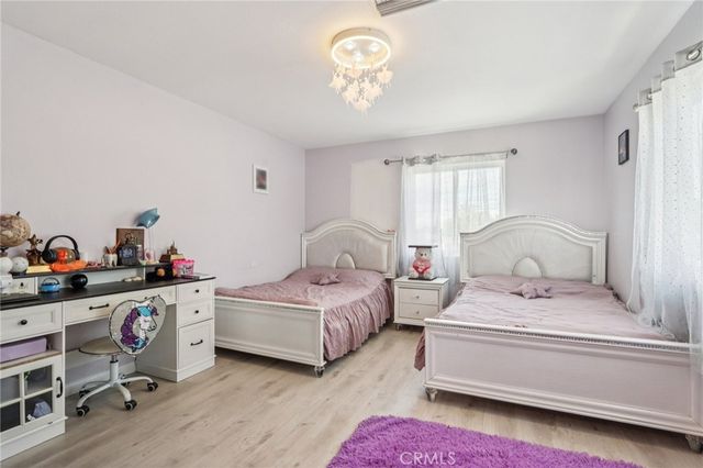6545 Kraft Avenue, North Hollywood, CA 91606
