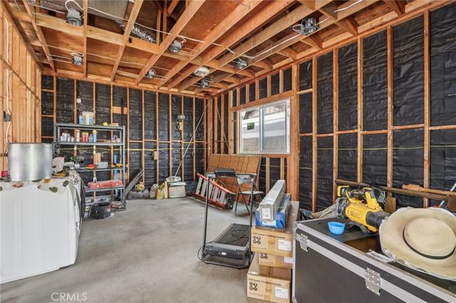 6545 Kraft Avenue, North Hollywood, CA 91606