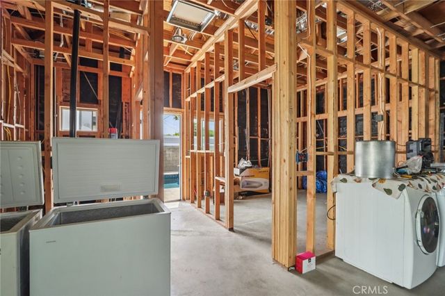 6545 Kraft Avenue, North Hollywood, CA 91606