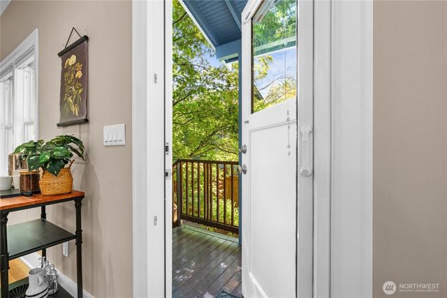 7716 30th Avenue NW, Seattle, WA 98177