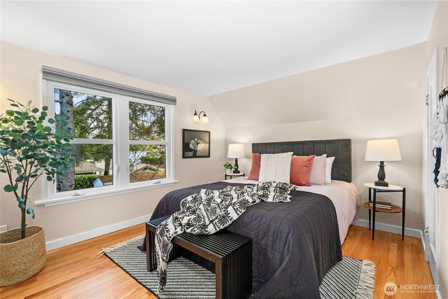 7716 30th Avenue NW, Seattle, WA 98177