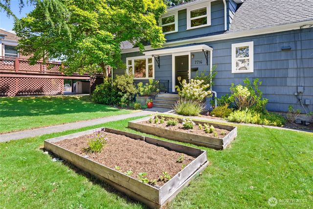 7716 30th Avenue NW, Seattle, WA 98177