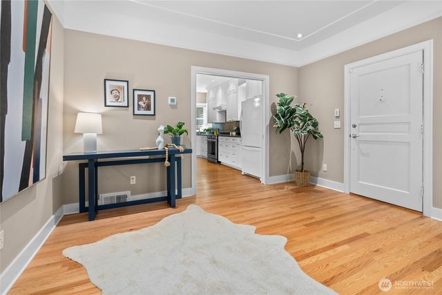 7716 30th Avenue NW, Seattle, WA 98177