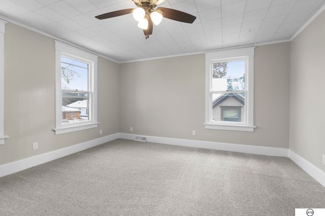 319 S 30Th Street, Lincoln, NE 68510