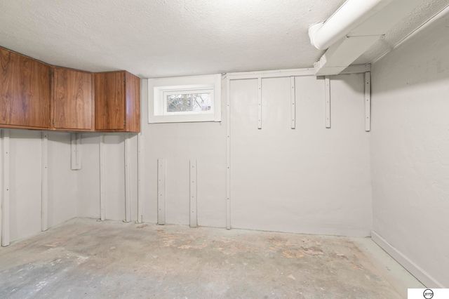 319 S 30Th Street, Lincoln, NE 68510