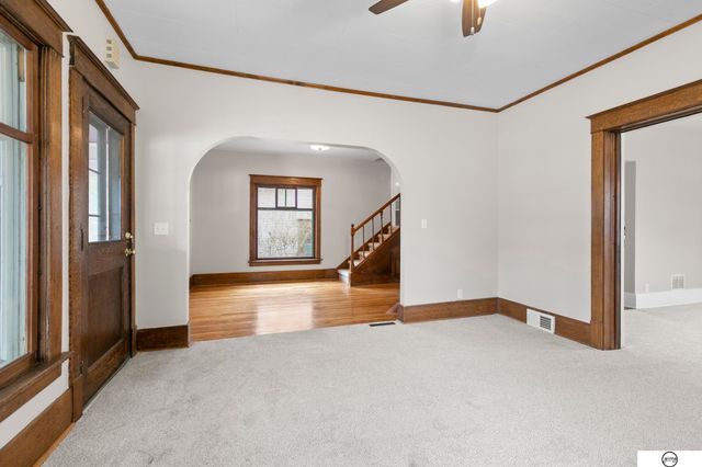 319 S 30Th Street, Lincoln, NE 68510