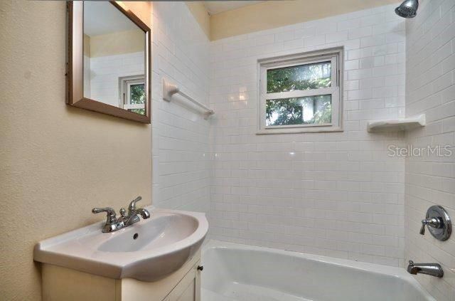 3205 W SAN CARLOS STREET 4, Tampa, FL 33629