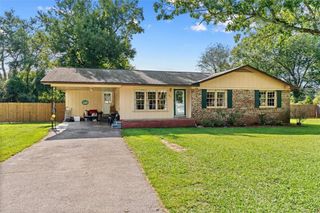 123 Donna Street SW, Calhoun, GA 30701